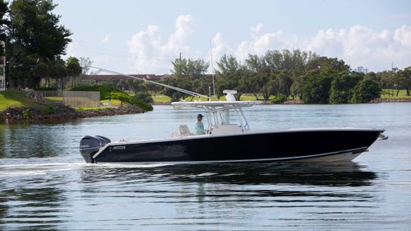Jupiter Center Console
