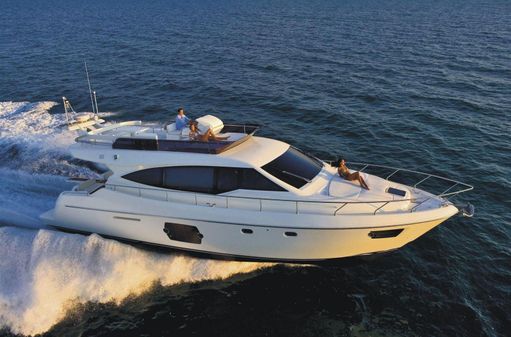 Ferretti Yachts 530 image