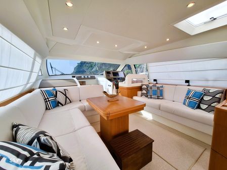 Ferretti Yachts 530 image