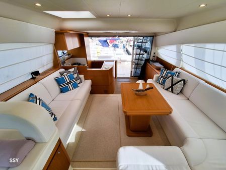 Ferretti Yachts 530 image