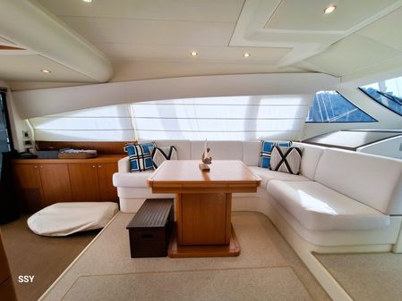 Ferretti Yachts 530 image