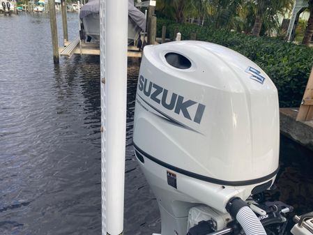 Sea-pro 228-BAY image