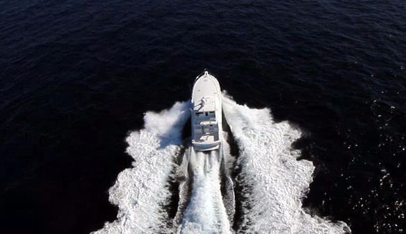 Hatteras Enclosed Bridge image