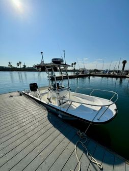 Boston-whaler 17-MONTAUK image