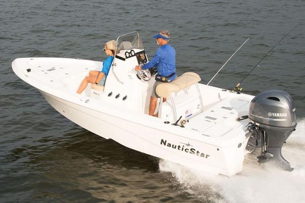 NauticStar 195 NauticBay - main image
