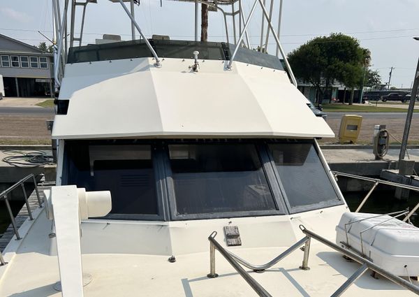 Hatteras 45 Convertible image