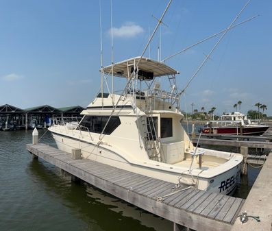 Hatteras 45 Convertible image