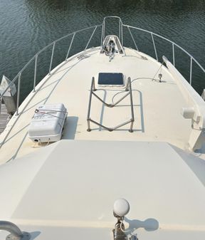 Hatteras 45 Convertible image