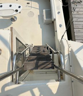 Hatteras 45 Convertible image