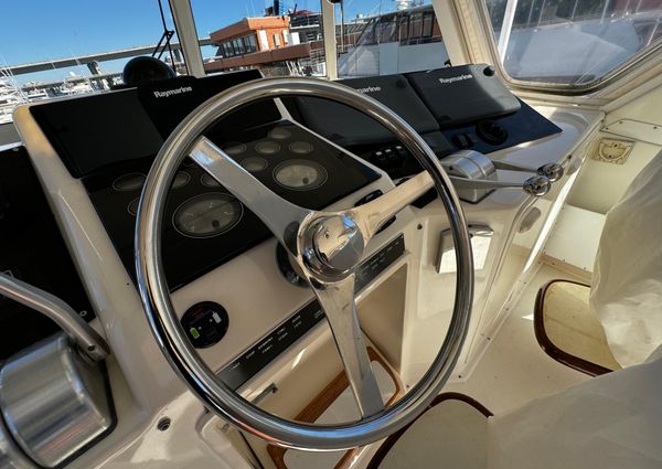 Ocean Yachts 48 CONVERTIBLE image