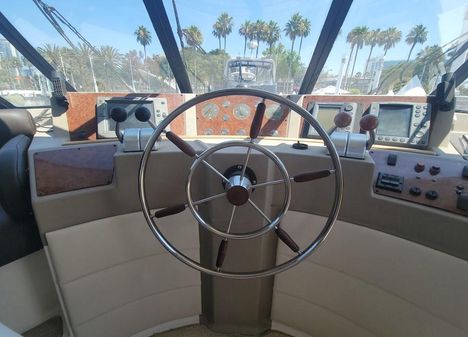 Bayliner 4788 Pilot House Motoryacht image