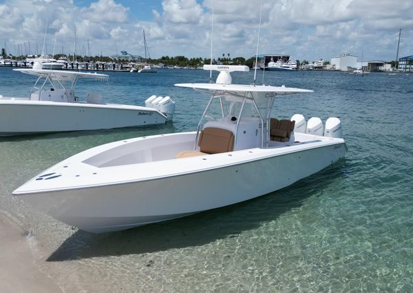 Bahama 35 Open image