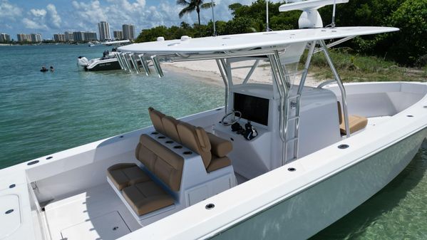 Bahama 35 Open image