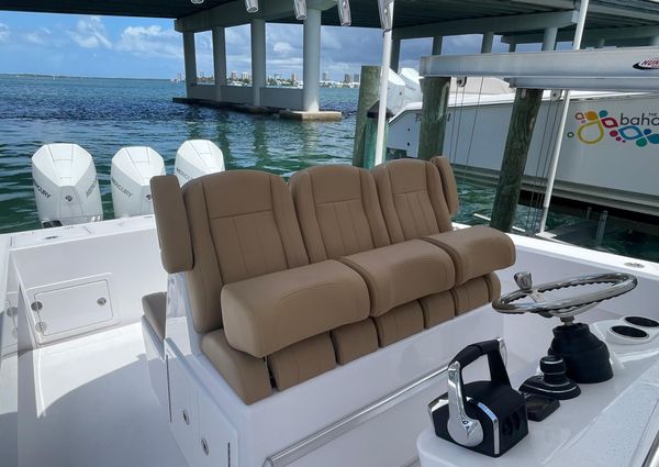 Bahama 35 Open image