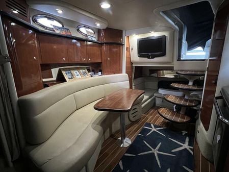 Sea Ray 320 Sundancer image