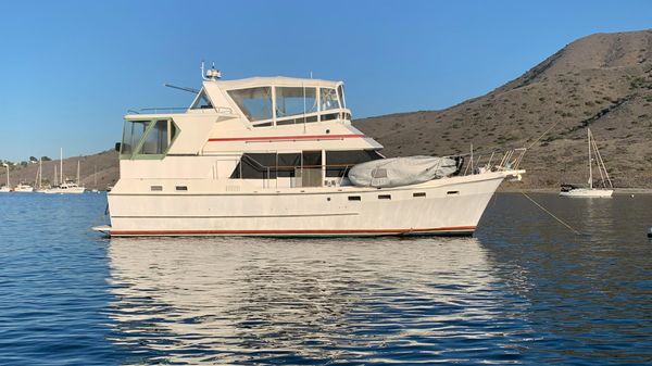 CHB 42 Sundeck