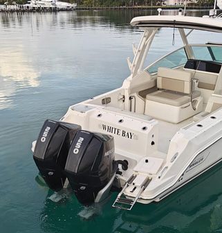 Boston Whaler 280 Vantage image