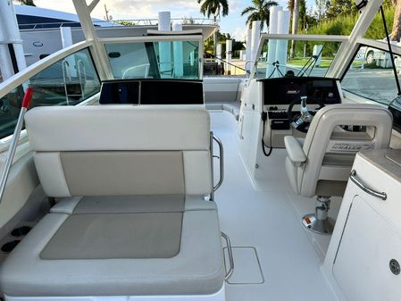 Boston Whaler 280 Vantage image