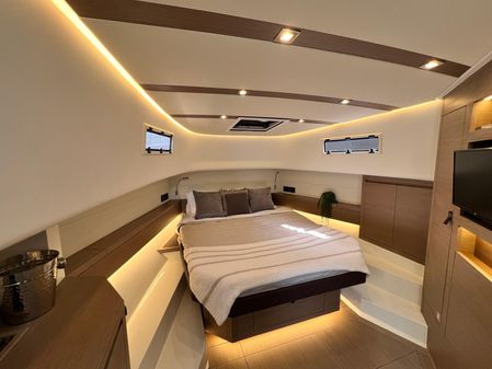 Pardo Yachts 43 image