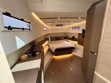 Pardo Yachts 43 image