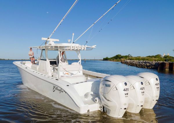 Yellowfin 39 Offshore image