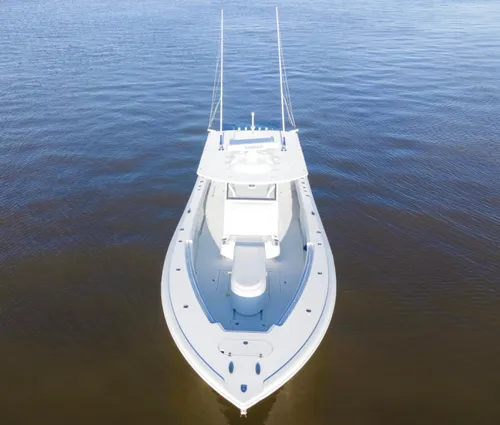 Yellowfin 39 Offshore image