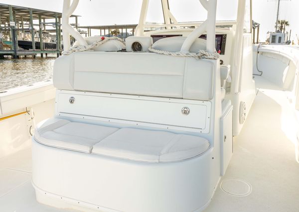 Yellowfin 39 Offshore image