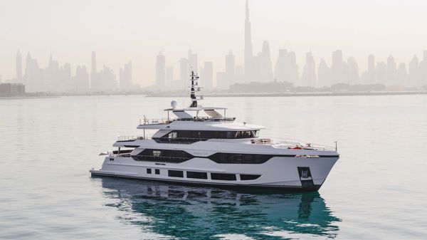 Majesty 120