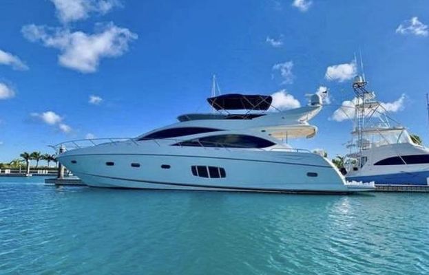 Sunseeker Manhattan 70 - main image