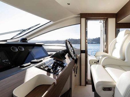 Azimut Fly 72 image