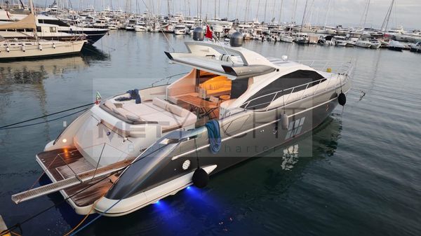 Azimut 68S 