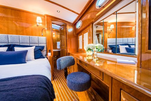 Hinckley Talaria 55 MKII Motor Yacht image