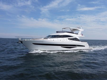 Galeon 660 Fly image