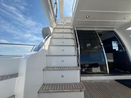 Galeon 660 Fly image