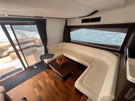 Galeon 660 Fly image