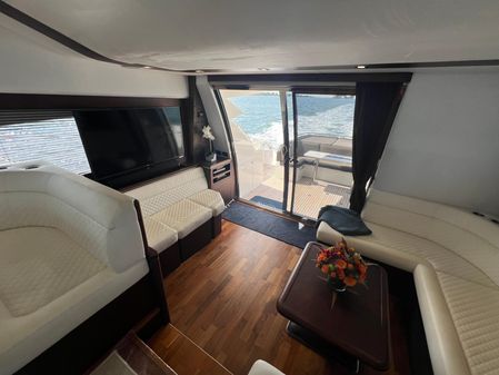 Galeon 660 Fly image