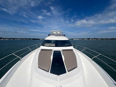 Galeon 660 Fly image