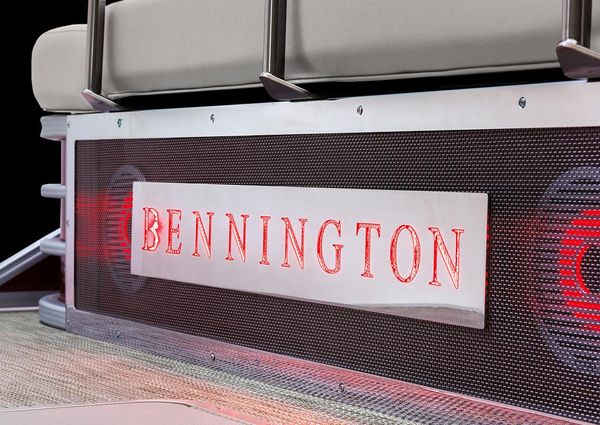 Bennington L-20-L-BENCH image