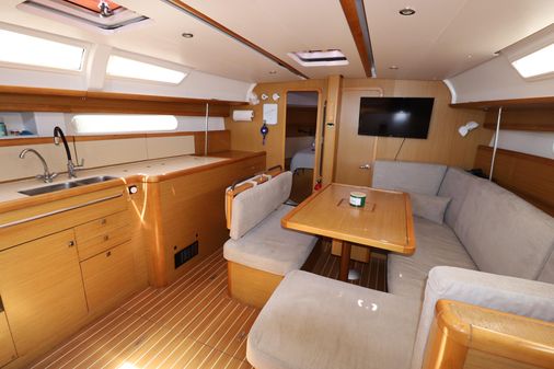 Jeanneau Sun Odyssey 44i image