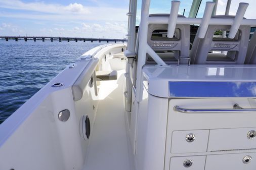 Boston Whaler 350 Outrage image