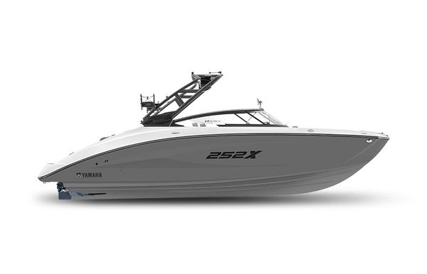 2025 Yamaha Boats 252XE