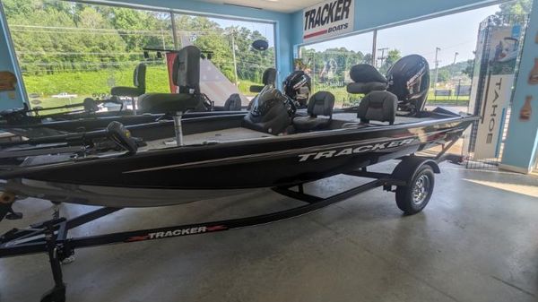 Tracker Pro Team 175 TF 