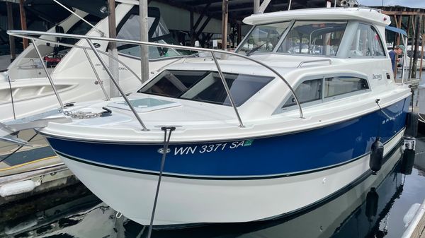 Bayliner Discovery 266 