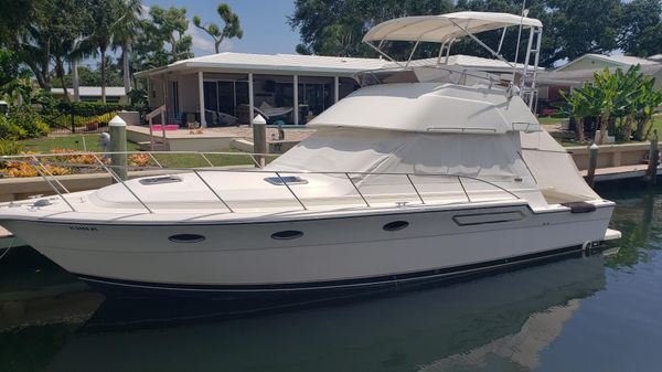Tiara Yachts 3600 Convertible Sportfish
