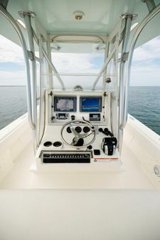 SeaVee 320B Center Console image