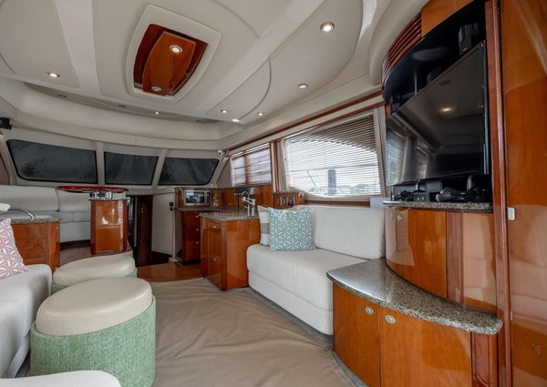 Sea Ray 52 Sedan Bridge image