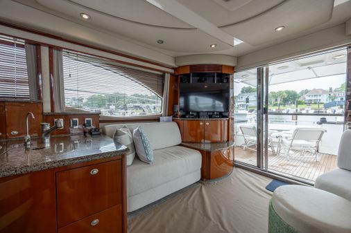 Sea Ray 52 Sedan Bridge image