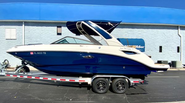 Sea Ray SDX 250