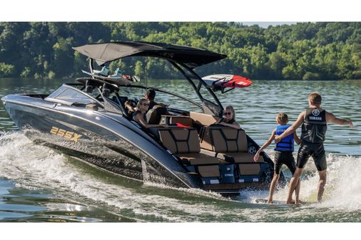 Yamaha-boats 255XD image