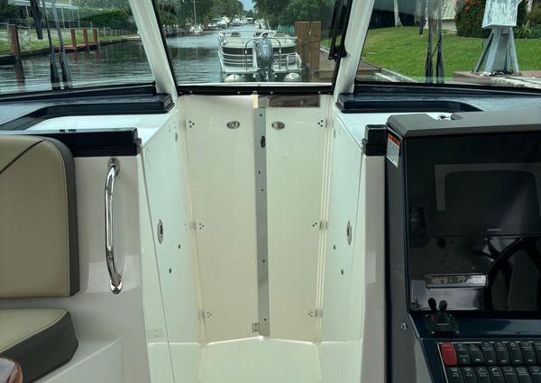 Pursuit 326 Dual Console image